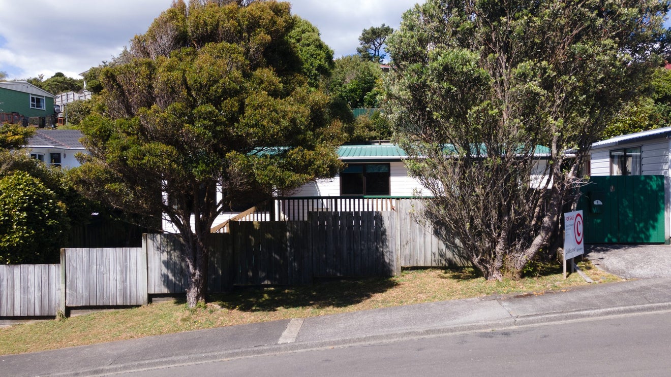 6 Buccaneer Place, Grenada Village, Wellington - Carousel 2