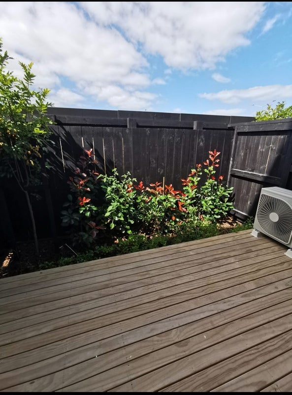 42A Westgate Drive, Westgate, Auckland - Carousel 2