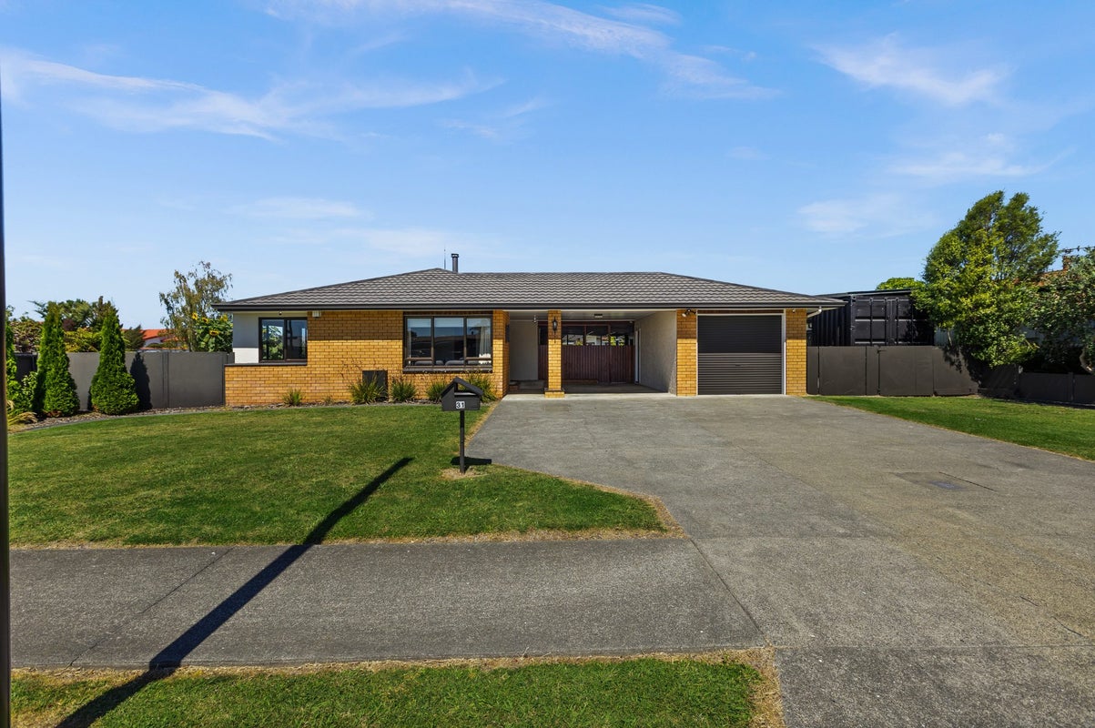 31 Glamorgan Avenue, Tamatea, Napier - Carousel 17