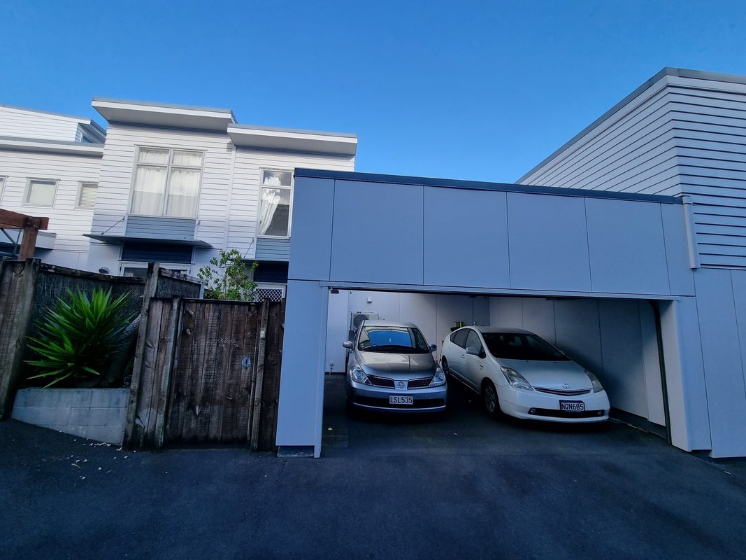6/3 Wagener Place, Mount Albert, Auckland - Carousel 11