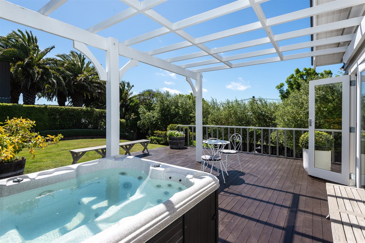 52 St Andrews Hill Road, Mount Pleasant, Christchurch - Carousel 20
