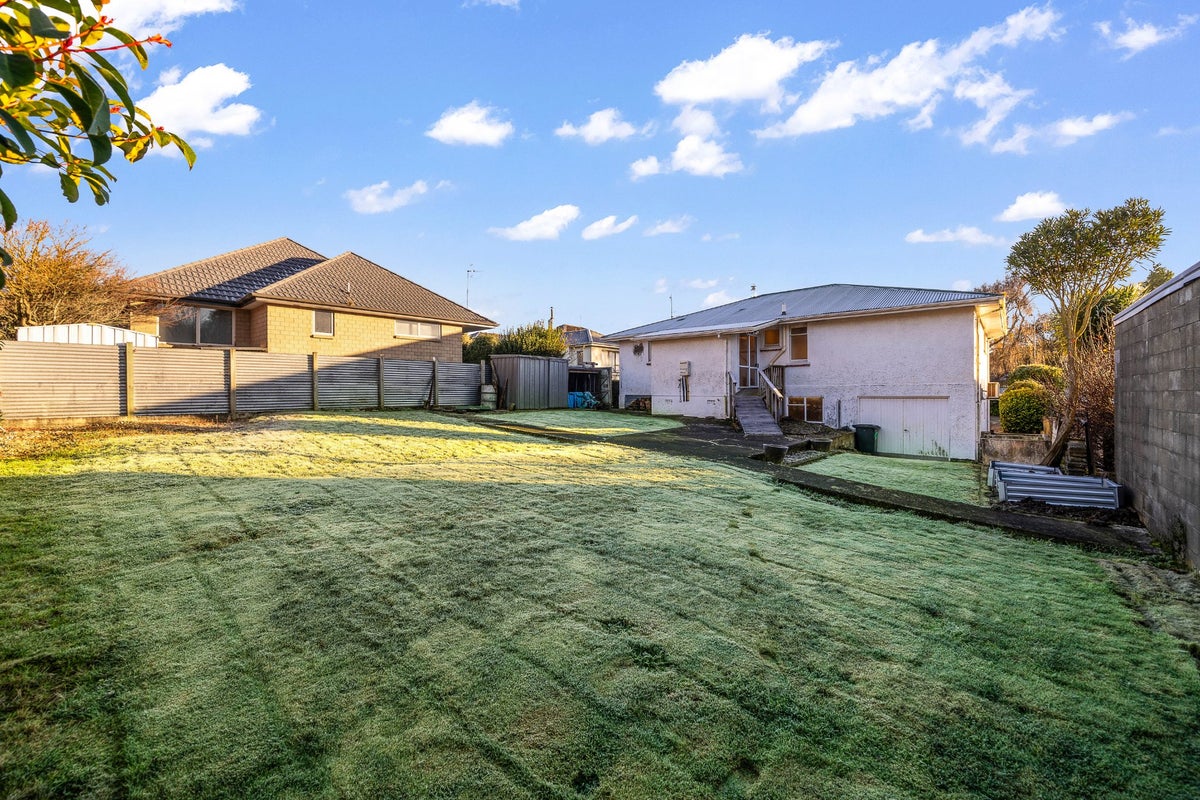 261 Chelmsford Street, Waverley, Invercargill - Carousel 17