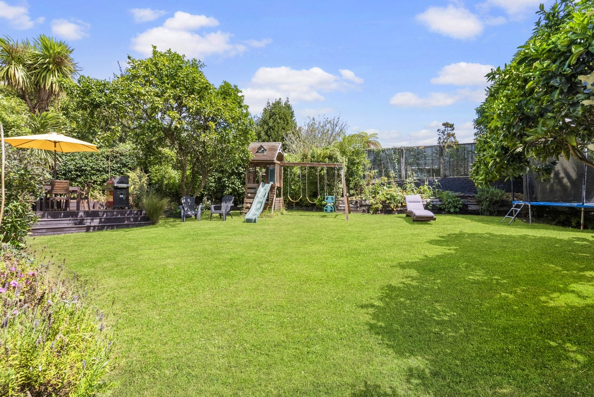 21C Western Springs Road, Morningside, Auckland - Carousel 2