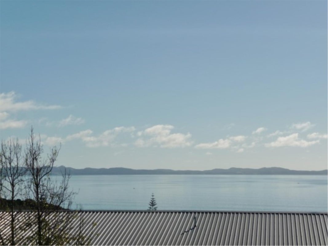 4 Sunrise Place, Cable Bay, Cable Bay - Carousel 2