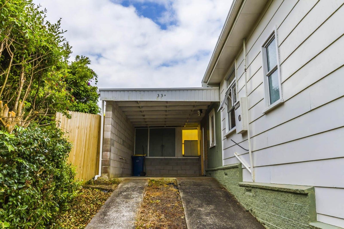33 Bayview Road, Browns Bay, Auckland - Carousel 2
