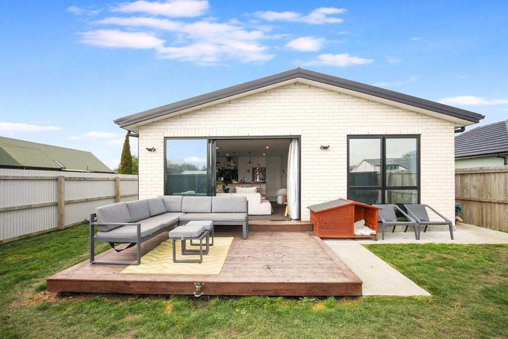 462A Greers Road, Bishopdale, Christchurch - Carousel 1