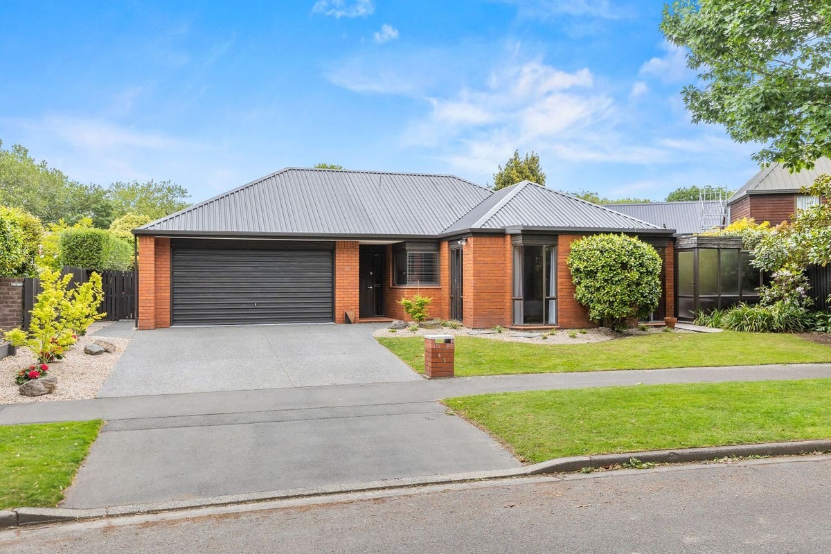 45 Arlington Street, Burnside, Christchurch - Carousel 1
