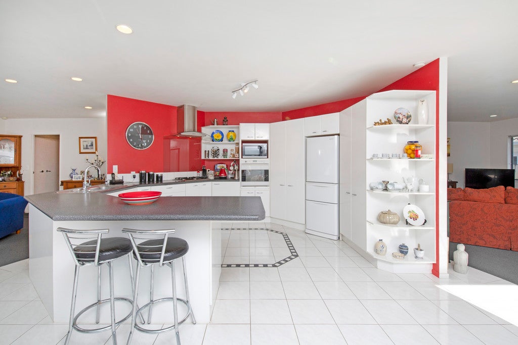 14 Thirlmere Rise, Northpark, Auckland - Carousel 2