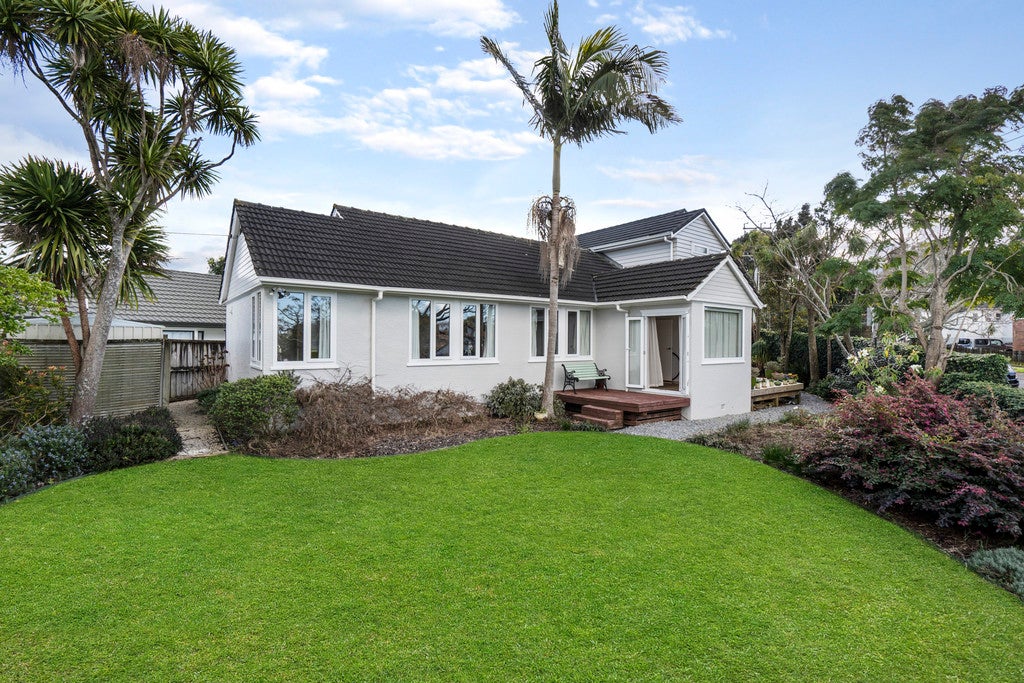 70 Oranga Avenue, Onehunga, Auckland - Carousel 2