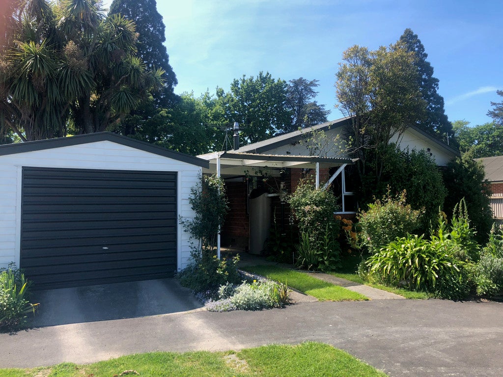 39 Davis Crescent, Netherby, Ashburton - Carousel 1