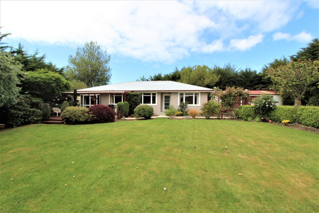 322 Parsons Road, Weston, Oamaru - Carousel 1