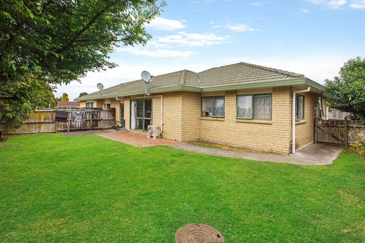 1A Benton Place, Manurewa, Auckland - Carousel 1