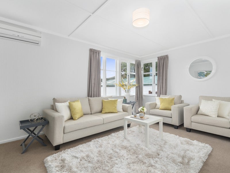 2/26 Cleland CRES, NAENAE, LOWER HUTT - Carousel 1