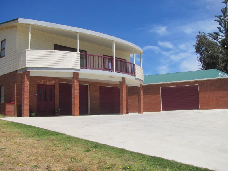 23 Takitimu Street, Waitarere Beach, Levin - Carousel 1