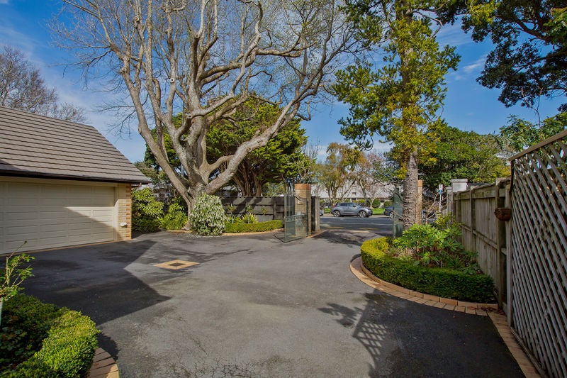 117 Woburn Road, Woburn, Lower Hutt - Carousel 22
