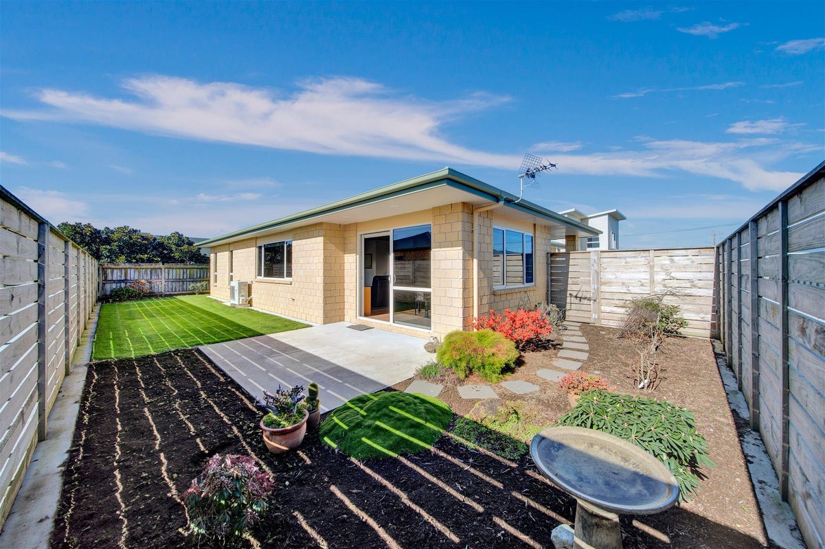10 Egmont Street, Normanby, Hawera - Carousel 1
