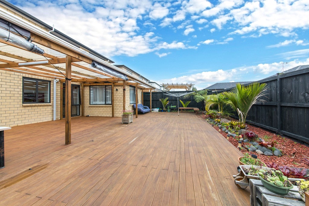 3 Sunshine Lane, Flat Bush, Auckland - Carousel 2