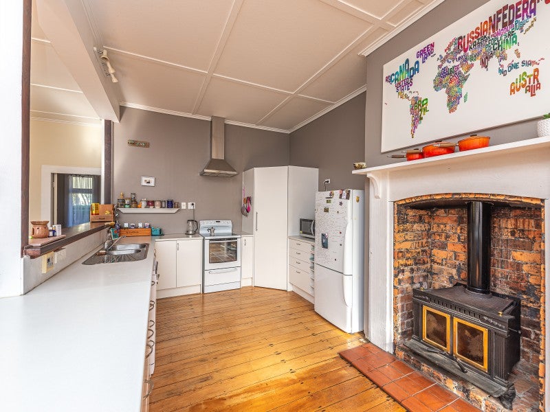 3 Cavell Place, Gonville, Whanganui - Carousel 2