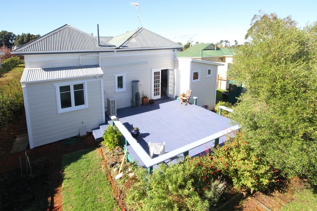 6 Fife Street, Durie Hill, Whanganui - Carousel 2