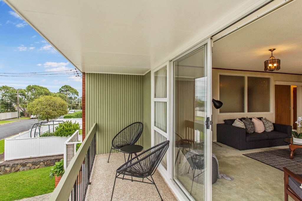 1/22 Tawa Road, Onehunga, Auckland - Carousel 2