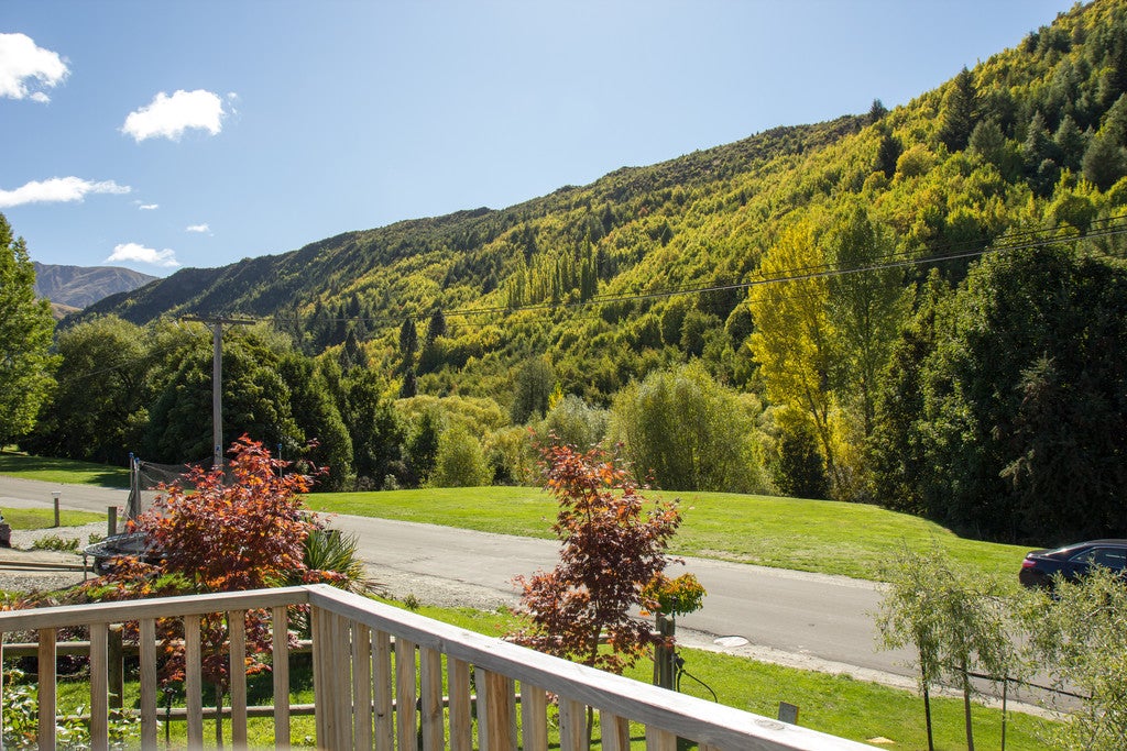 52 Norfolk Street, Arrowtown, Arrowtown - Carousel 1