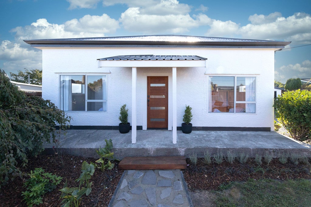 1/7 Seymour Street, Hornby, Christchurch - Carousel 14