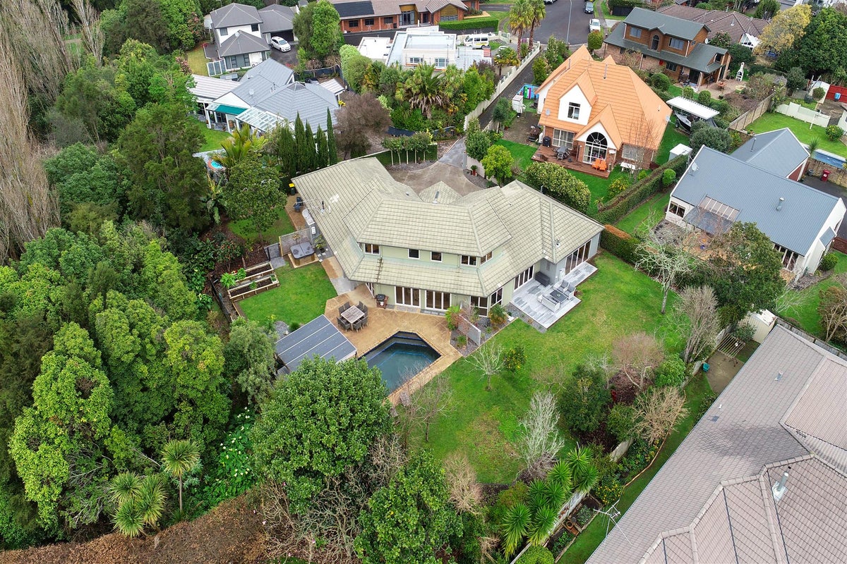 13 Longwood Place, Harrowfield, Hamilton - Carousel 2