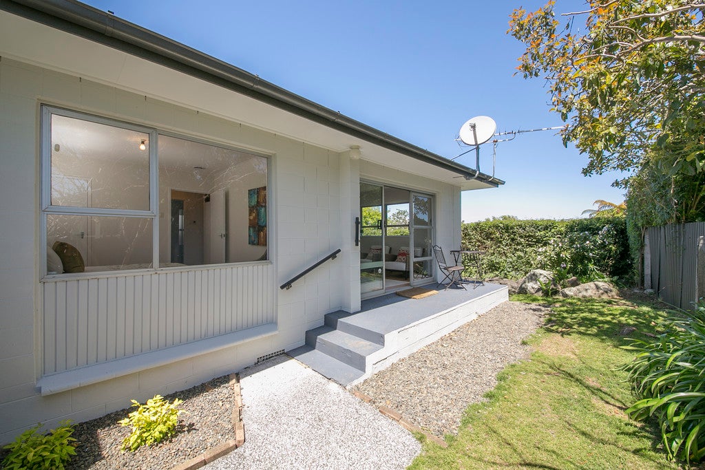 5/7 Tawa Road, Onehunga, Auckland - Carousel 2