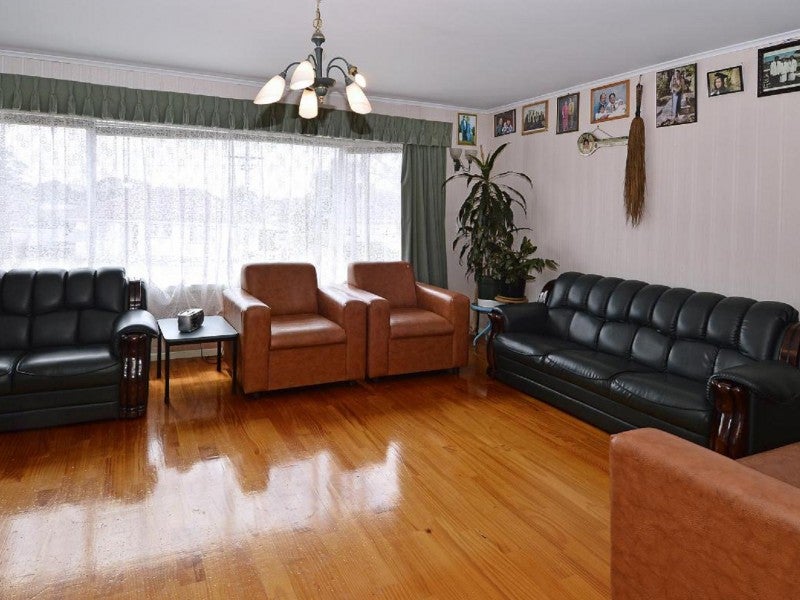 2 Clayton Avenue, Otara, Auckland - Carousel 2