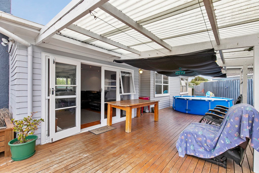 10 Lendic Avenue, Henderson, Auckland - Carousel 26