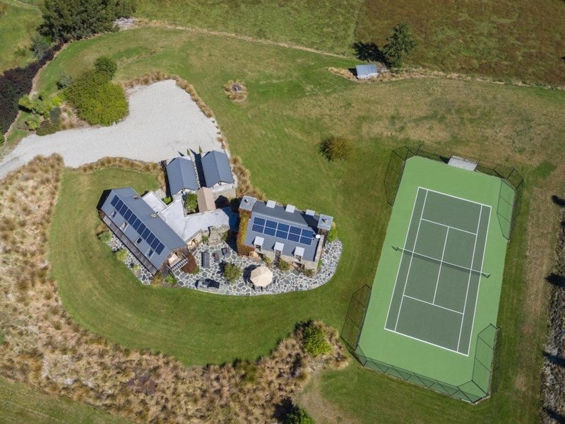 31 Mountain View Road, Dalefield, Queenstown - Carousel 19
