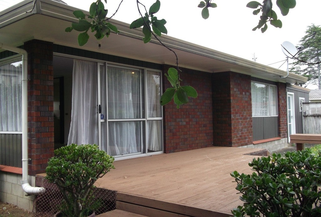 62 Swanson Rd, Henderson, Auckland - Carousel 1