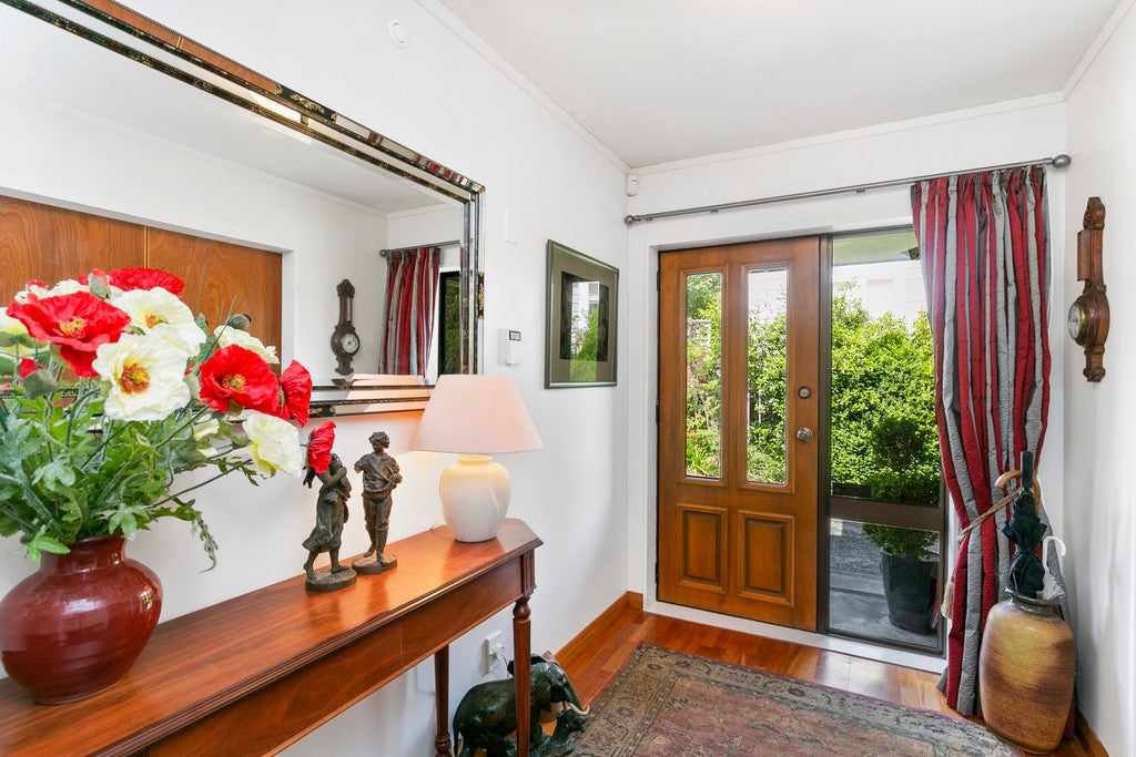 25A Ngatoto Street, Khandallah, Wellington - Carousel 2