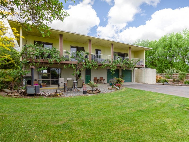 75 Riverbank Road, Tiakitahuna, Palmerston North - Carousel 2