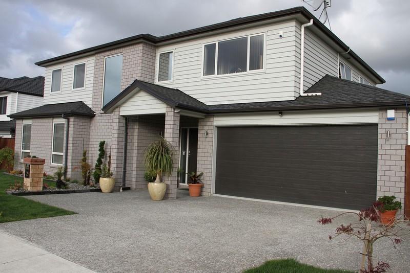 23 Coolaghy Drive, Flat Bush, Auckland - Carousel 1