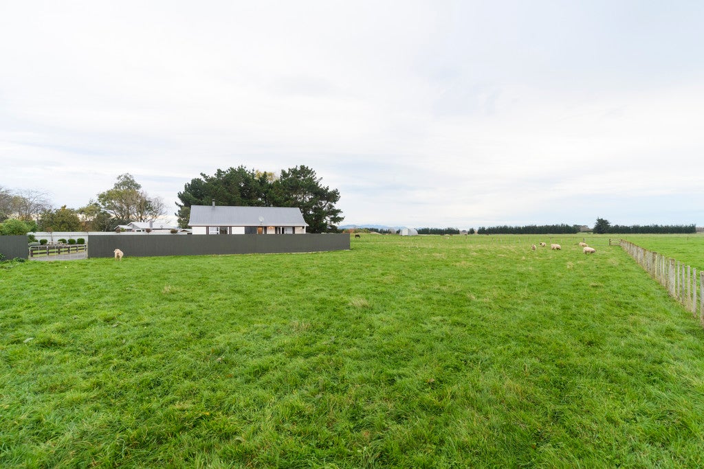 873 Roberts Line, Bunnythorpe, Palmerston North - Carousel 22