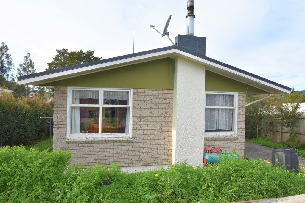 4 Wessex Street, Tikipunga, Whangarei - Carousel 1