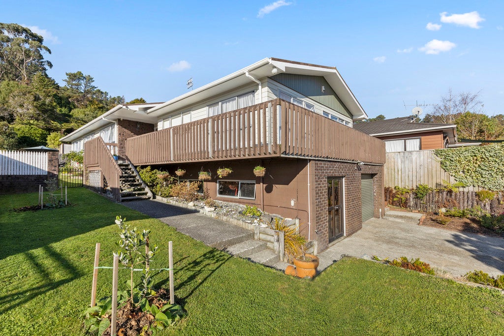75 Kairimu Street, Stokes Valley, Lower Hutt - Carousel 2
