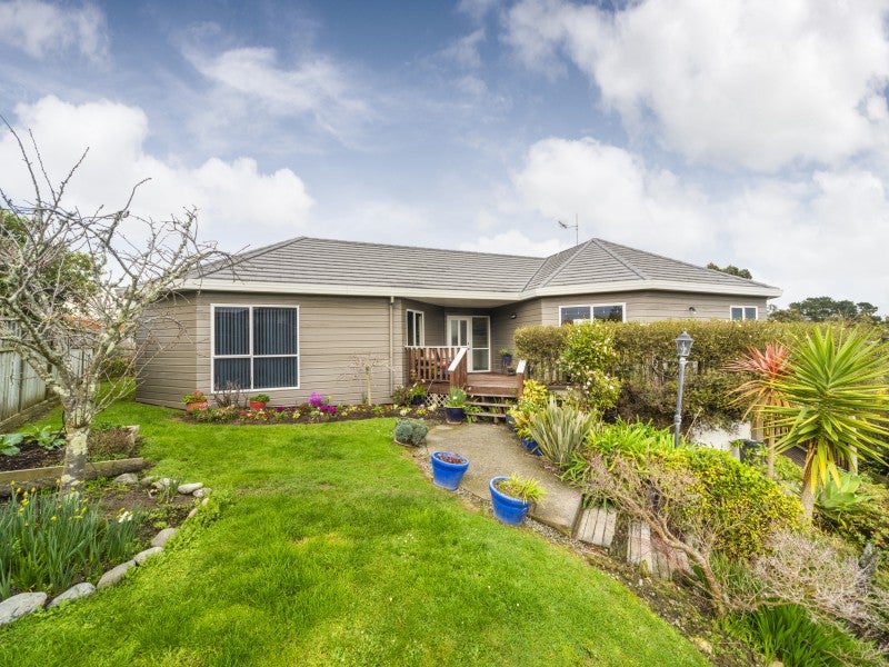 6 The Strand, Fitzherbert, Palmerston North - Carousel 22