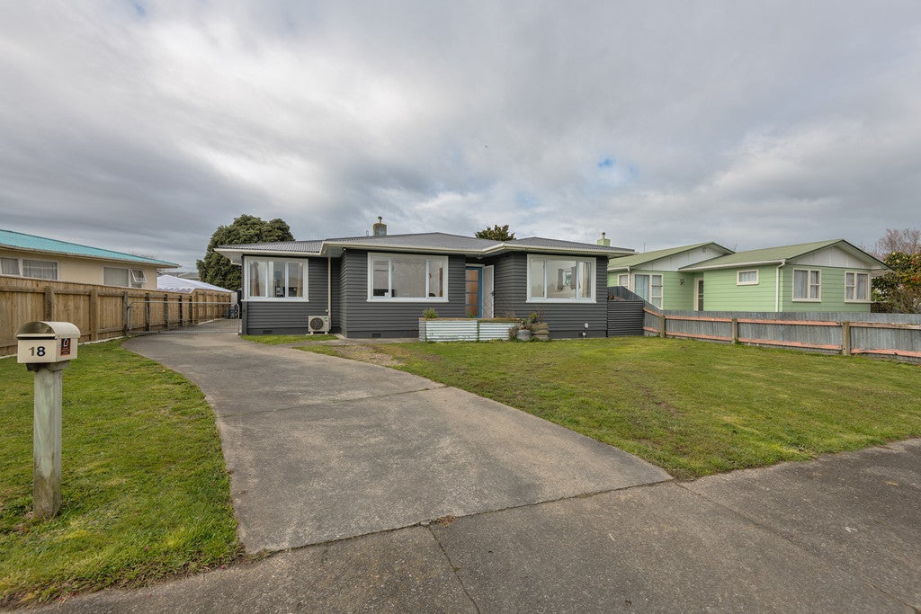 18 Jackson Avenue, Highbury, Palmerston North - Carousel 2