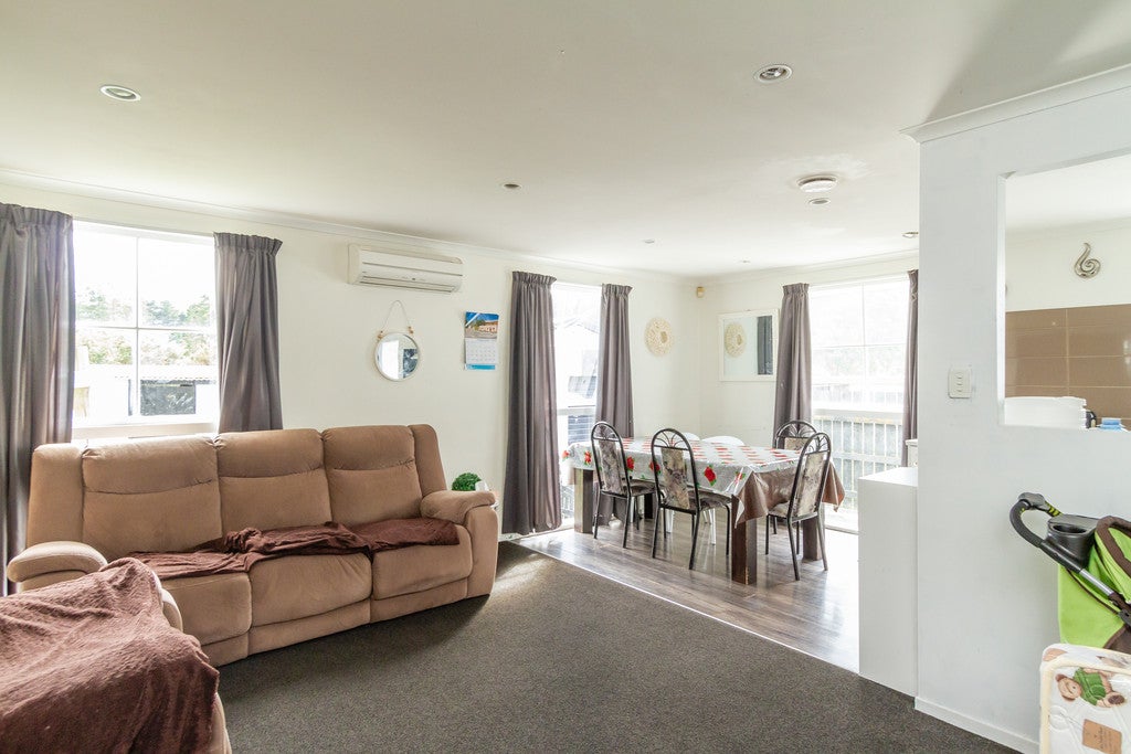 16 Stockdale Street, Wainuiomata, Lower Hutt - Carousel 2