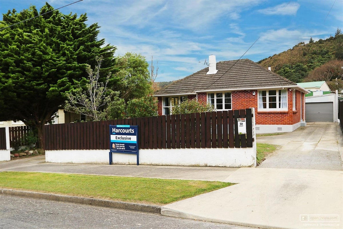 58 Judd Crescent, Naenae, Lower Hutt - Carousel 1