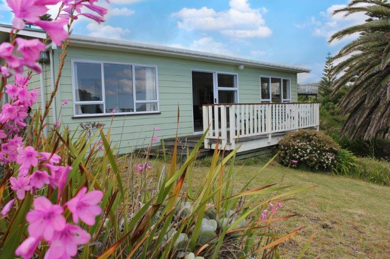 30 Blue Pacific Parade, Riversdale Beach - Carousel 2