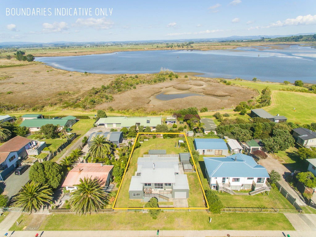 558 Pukehina Parade, Pukehina, Te Puke - Carousel 26