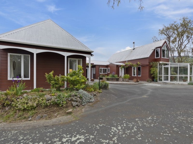 9 Palm Grove, Belmont, Lower Hutt - Carousel 26