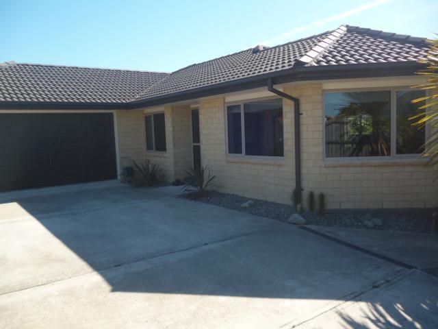25 Glentui Place, Waikawa, Picton - Carousel 1