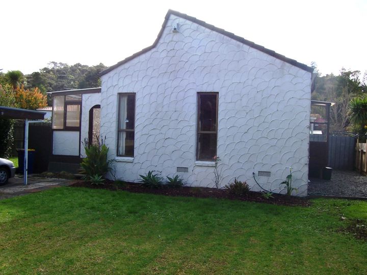 1/25 Awaruku Road, Torbay, Auckland - Carousel 1