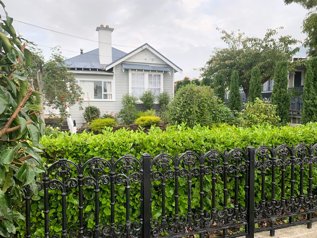 5 Lewin Street, Balclutha, Balclutha - Carousel 25