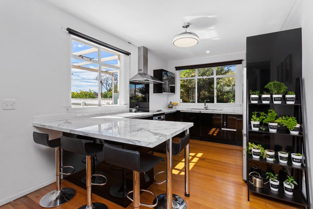 39 Mahars Road, Mairehau, Christchurch - Carousel 2