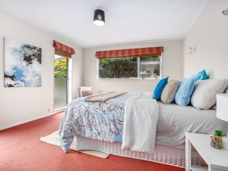 95B POPE STREET, CAMBORNE, PORIRUA - Carousel 22